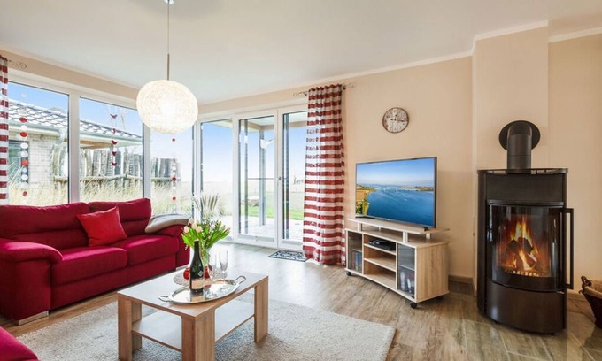 Klausdorf House | Bungalow for 5 guests with 95m² in Fehmarn OT Klausdorf (55100)