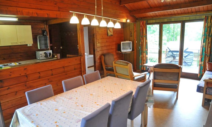 Jupille House | Bungalow in Belgium near Green Hills