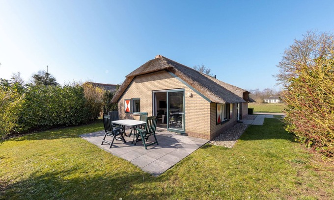 Krachtighuizen House | Bungalow in Veluwe Nature Park Retreat