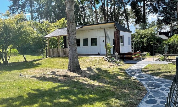 Mochow House | Bungalow near the lake