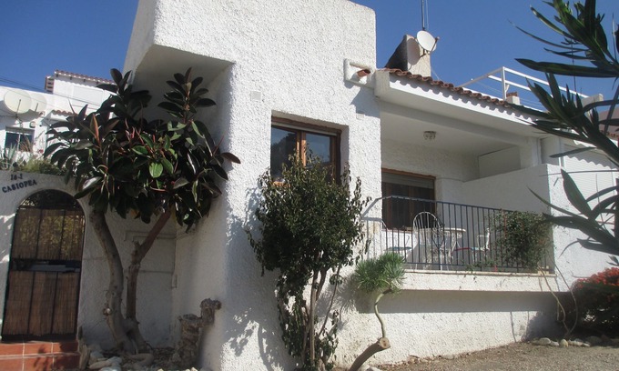 Coveta Fuma House | BUNGALOW (SAT SMARTTV & INTERNET 300 MB)-COVETA FUMA -EL CAMPELLO