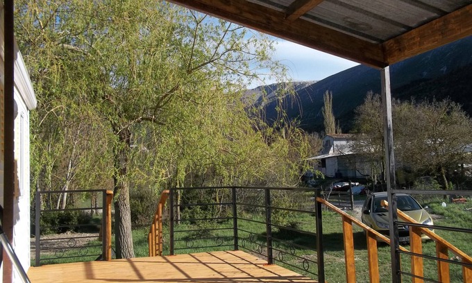 Blieux House | Bungalow with Mountain View, Private Terrace and Private Garden