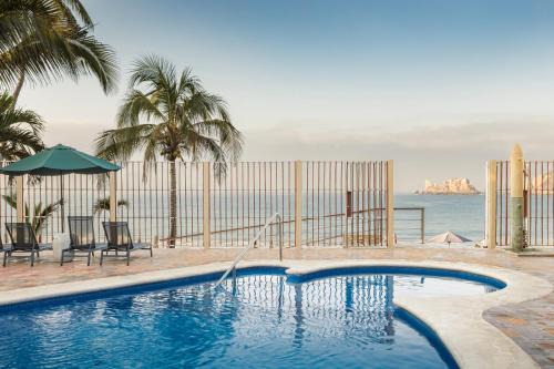 Centro Hotel | Bungalows Las Arenas
