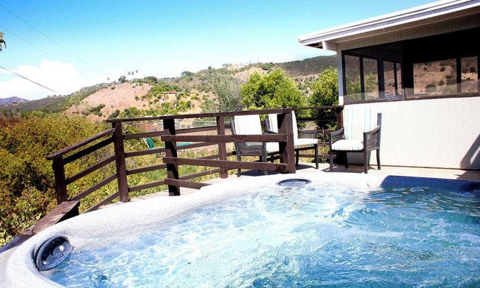 Rainbow CDP Other | Bunny Hill Farmstay with Hottub