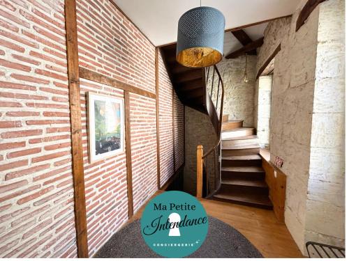Auch Apartment | Bureau51– Centre Historique AUCH