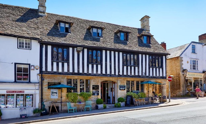 Burford Bed & Breakfast | Burford House BH
