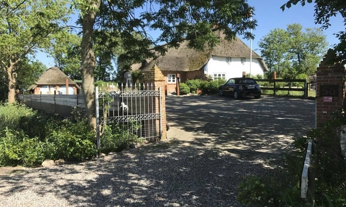 Garding Apartment | Burgmarwig Rosenidylle