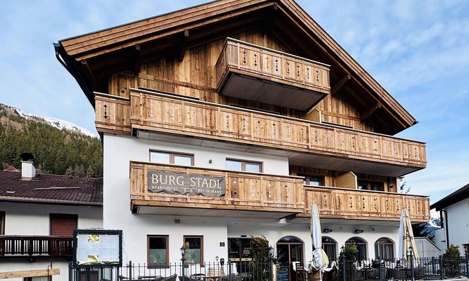 Ladis Apartment | Burgstadl Aparthotel & Restaurant - Ferienwohnung mit Begblick