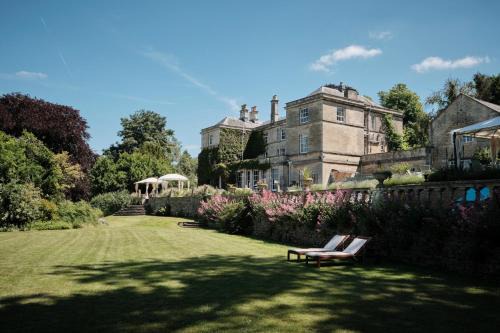 Inchbrook Hotel | Burleigh Court Hotel