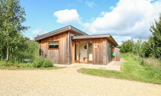 Barnsdale House | Burley