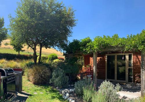Lowburn House | Burn Cottage Retreat