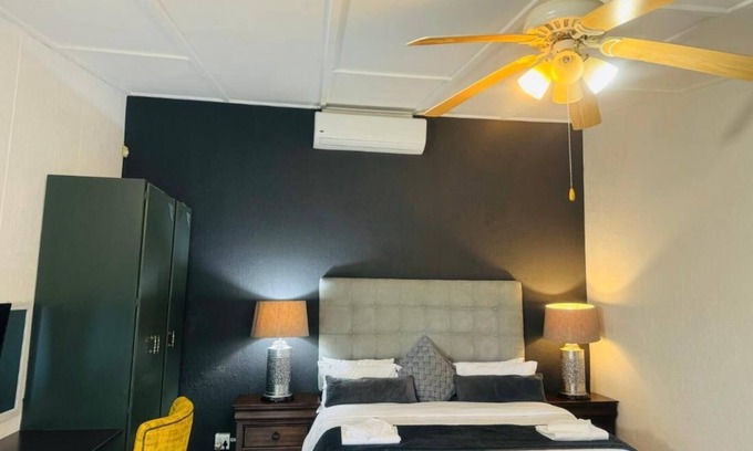 White River House | Busa House Self-Catering Guest House