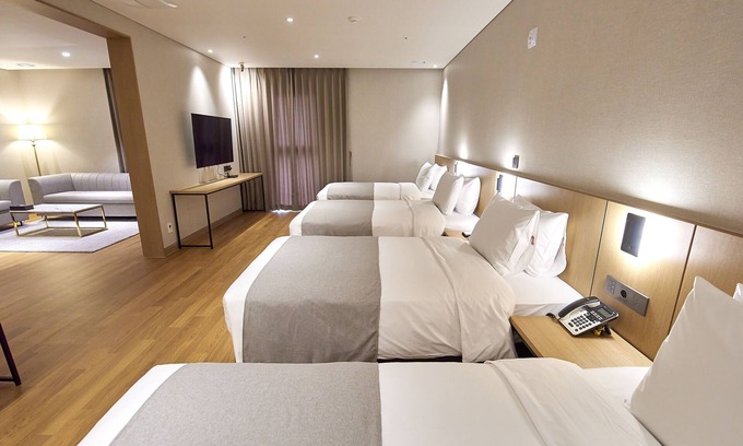 Yeonsan Hotel | Busan City Hotel