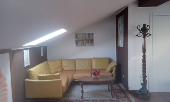 Vanzago Apartment | Business and vacation in an 'oasis of peace!