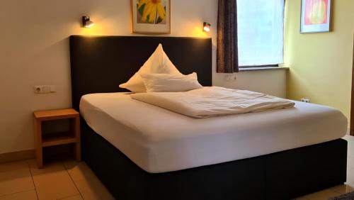 Raunheim House | Business Pension Gasper