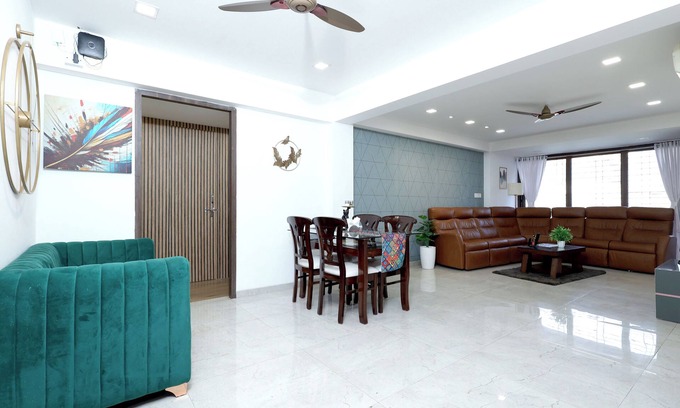 Malad East Apartment | Business Traveler Room - Close to Nesco Goregaon