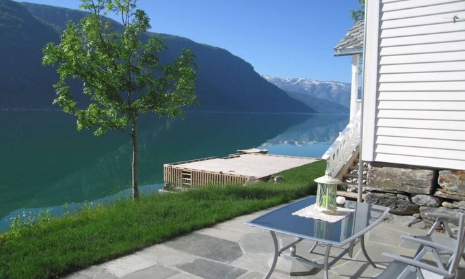Ulvik House | "Butikken" - Zeecabines