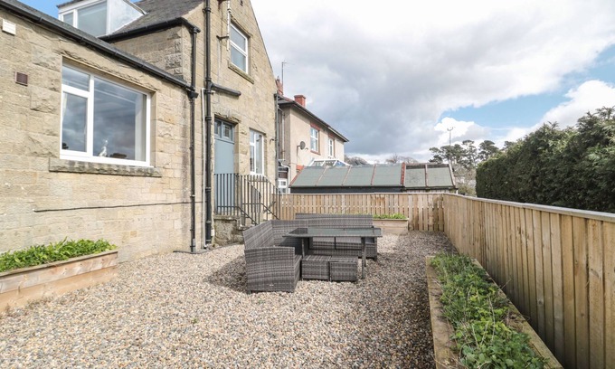 Otterburn Cottage | BUTTERCHURN APARTMENT, family friendly, with open fire in Otterburn
