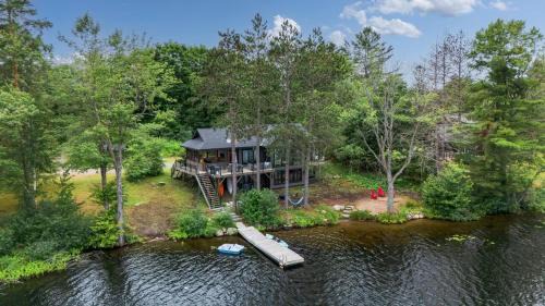 Bala House | Butterfly Lake House | Cozy & Peaceful Stay