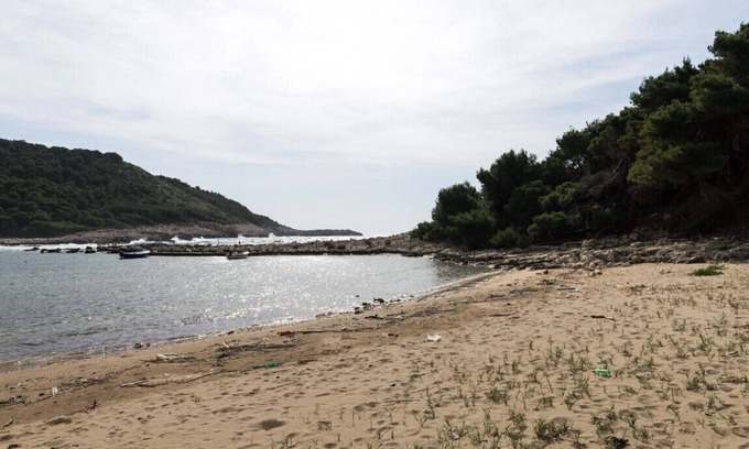 Saplunara Apartment | By the beach apartment * LIMUNI *