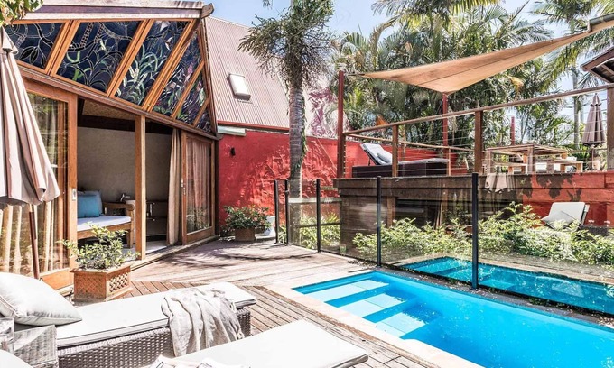 Belongil House | Byron Blisshouse Penthouse - Belongil Beach luxury