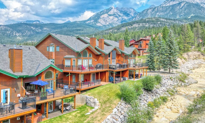 East Kootenay House | The Ranch-Marble Canyon 1104
