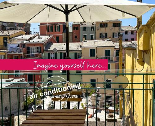 Vernazza Apartment | Ca' Bea with AC and Terrace
