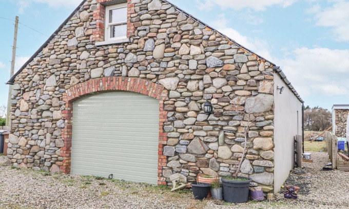 Limavady Cottage | Cabin ∙ 2 bedrooms ∙ 6 guests
