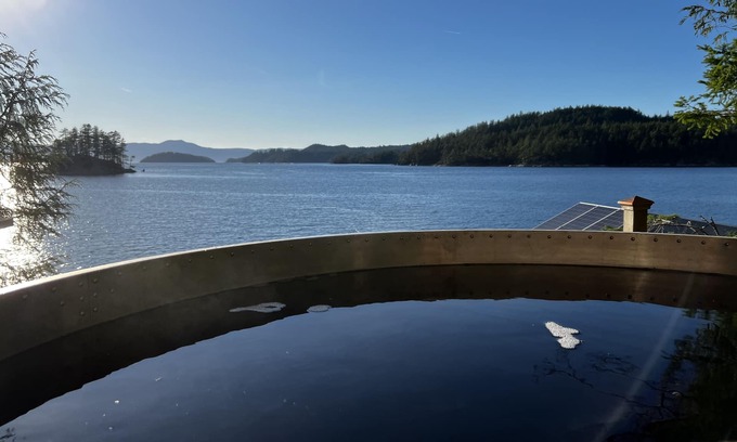 Sunshine Coast Cabin | Water access cabin on Nelson Island. 250' of lowbank waterfront in Blind Bay