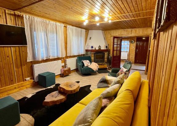 Traisteni House | Cabana din Poveste Valea Doftanei