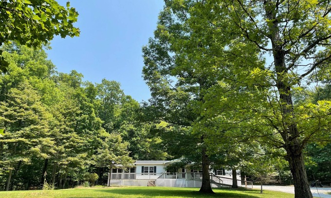 Moneta House | Cabana Too