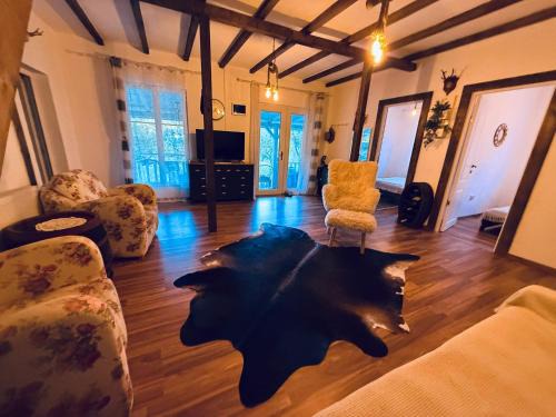 Iara House | Cabana Wild Valley
