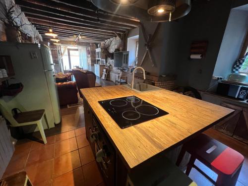 Llivia Apartment | Cabane Du Cerf