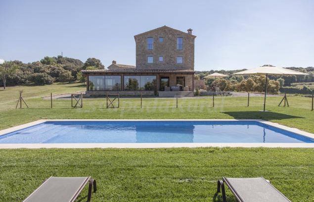 Sagas Cottage | Cabin ∙ 19 bedrooms ∙ 53 guests