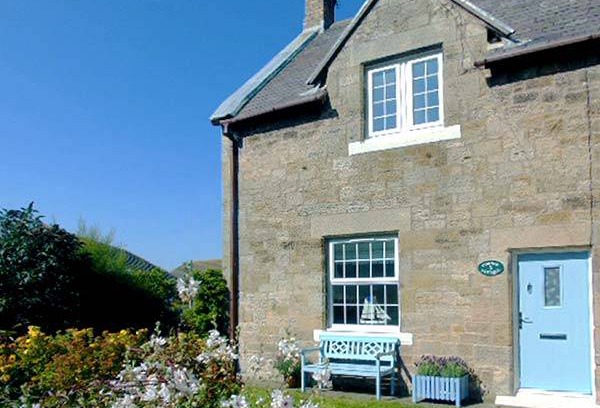 Woodhorn Cottage | Cabin ∙ 2 bedrooms ∙ 2 guests