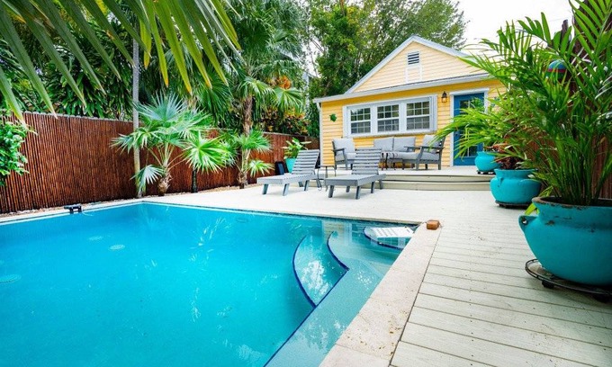 Old Town Cottage | Cabin ∙ 2 bedrooms ∙ 4 guests