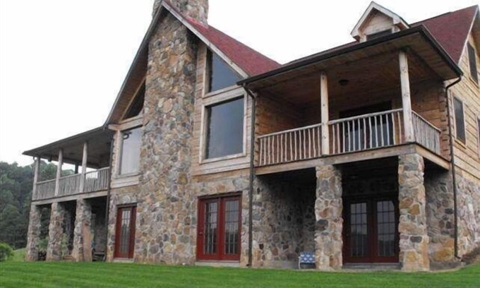 Nebo Cabin | Cabin in the Blue Ridge.