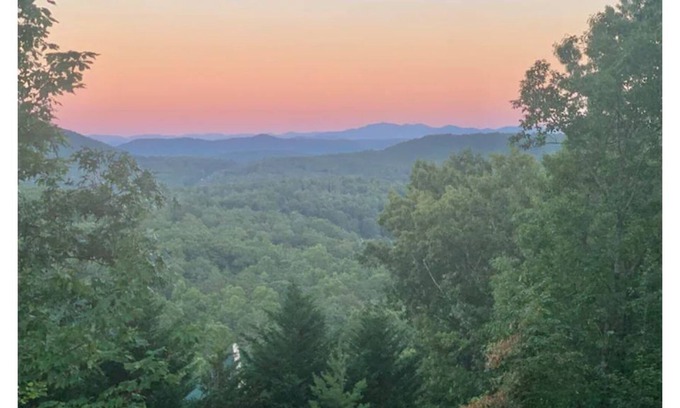 Indian Rock Springs Cabin | Cabin with HotTub and View-Murphy/Blue Ridge-UPDATED