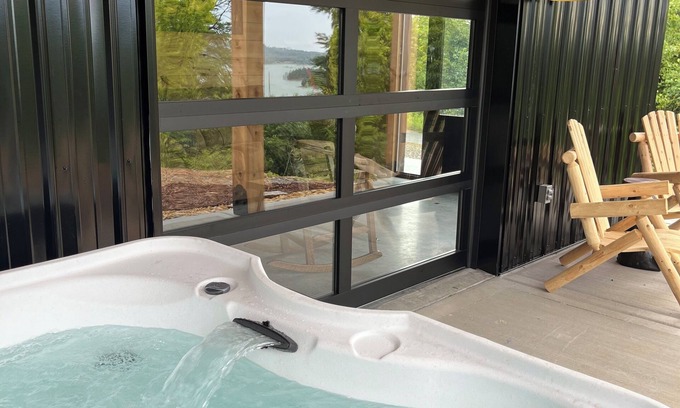 Sevierville Cabin | Cabin with Lake & Mountain Views! Lake access! Pigeon Forge, Gatlinburg!