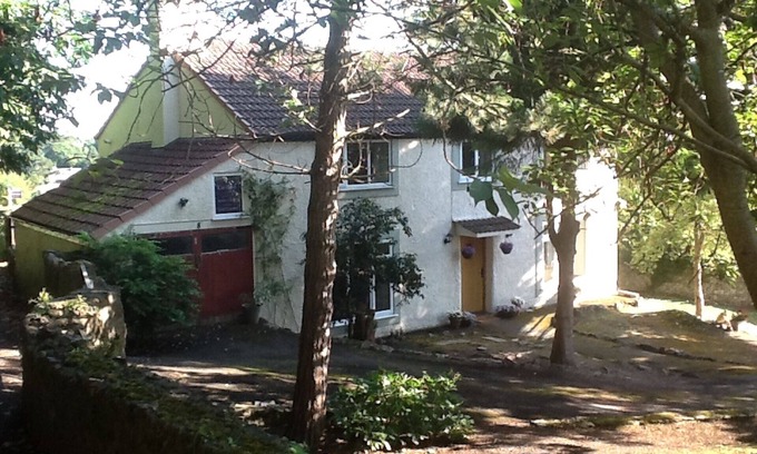 Rhos on Sea Cottage | Cae Eithin Cottage, Colwyn Bay, N. Wales (sleeps 8)