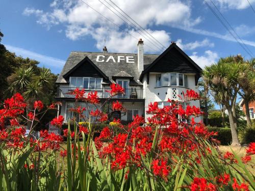 Bangor House | Cairn Bay Lodge