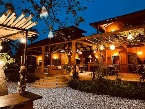 Bubaque Hotel | CAJOU LODGE