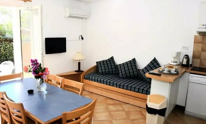 Pineto Apartment | Cala Bianca Residence * - 3 Room Apartment 6/8 People