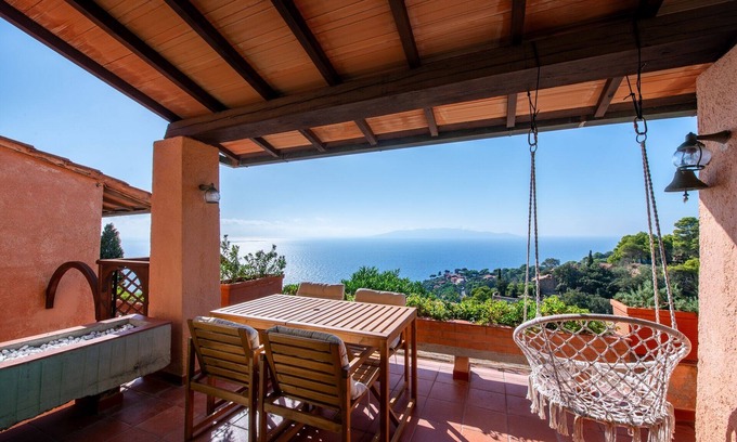 Cala Piccola Apartment | [Cala Piccola] magical sunset + reserved beach