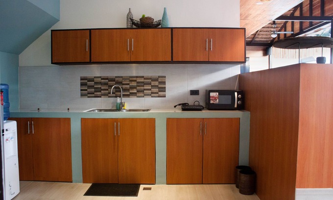 Pansol Villa | California Beach Casita