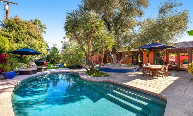 Tahquitz River Estates House | California Ranch Dog-Friendly Home W/Lush Landscaping & Private Saltwater Pool