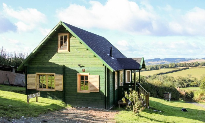 Acton Scott Cottage | CALLOW FOLD, pet friendly, character holiday cottage in Craven Arms
