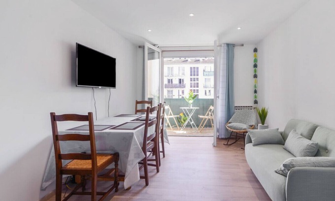 Cran-Gevrier Apartment | Calm flat with balcony in Cran Gévrier, close to Annecy center - Welkeys