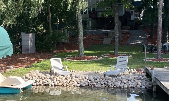 Waupaca House | Calm Waters Chain O' Lakes Vacation Home