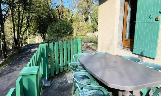 Brassac Villa | Camboussel Holiday Village * - Cottage Comfort 6 people